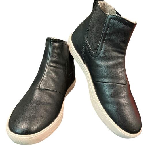SAOLO Yamba slip on Chelsea sneaker vegan leather corkbed sole black - Picture 1 of 10